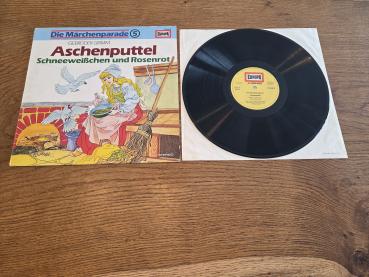 Die Märchenparade Folge 5 Aschenputtel/Schneeweißchen und Rosenrot Europa 115427.3 Deutsche Pressung VG+/VG
